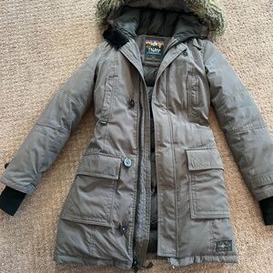 Aritzia TNA mountaineering jacket